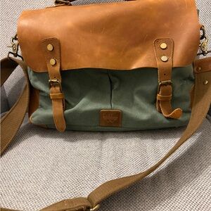 Wowbox olive canvas and brown leather messenger bag with laptop pockets